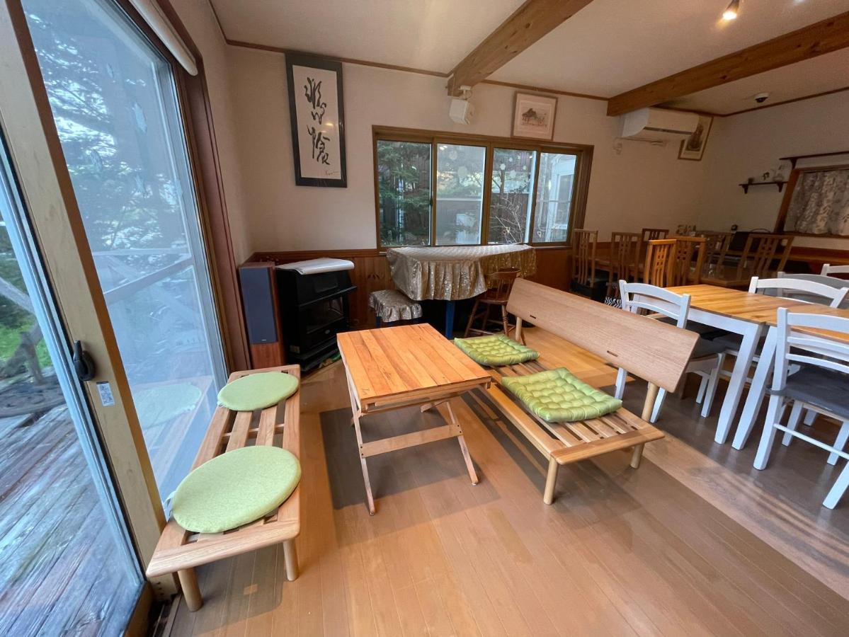 ゲストハウス シャコンヌ軽井沢 軽井沢町 エクステリア 写真