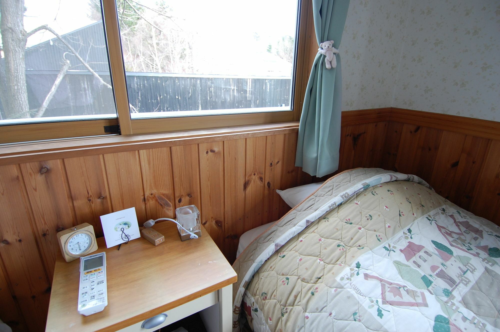ゲストハウス シャコンヌ軽井沢 軽井沢町 エクステリア 写真
